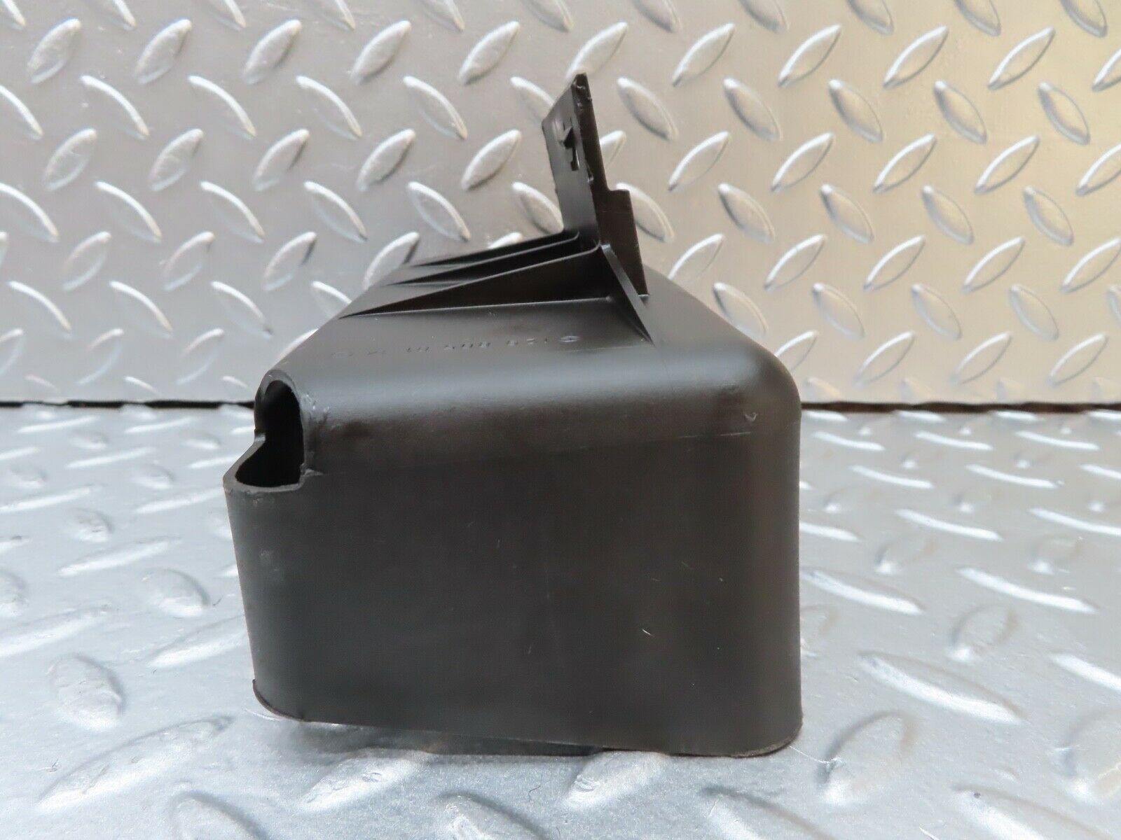 19910 Mercedes-Benz R129 300SL Coupe Vacuum Pump Bracket 1298050114