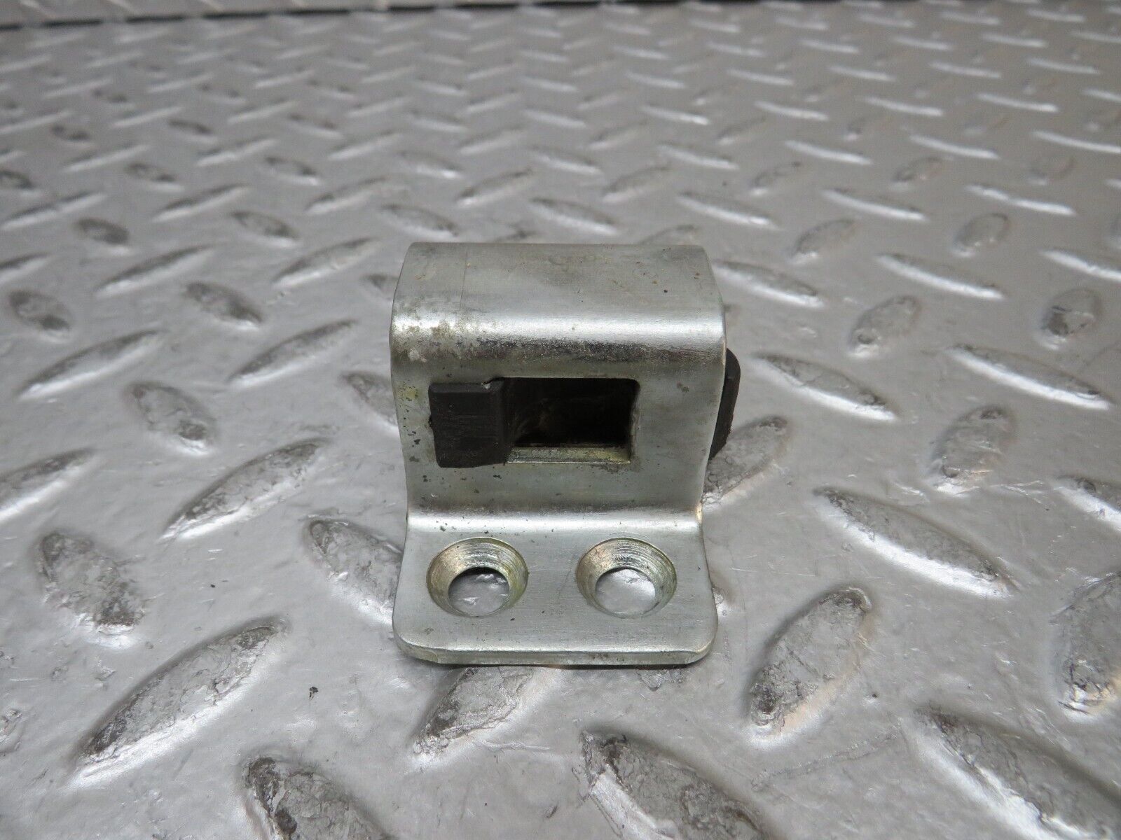 28816 Mercedes-Benz W123 230E Door Lock Latch Left Side