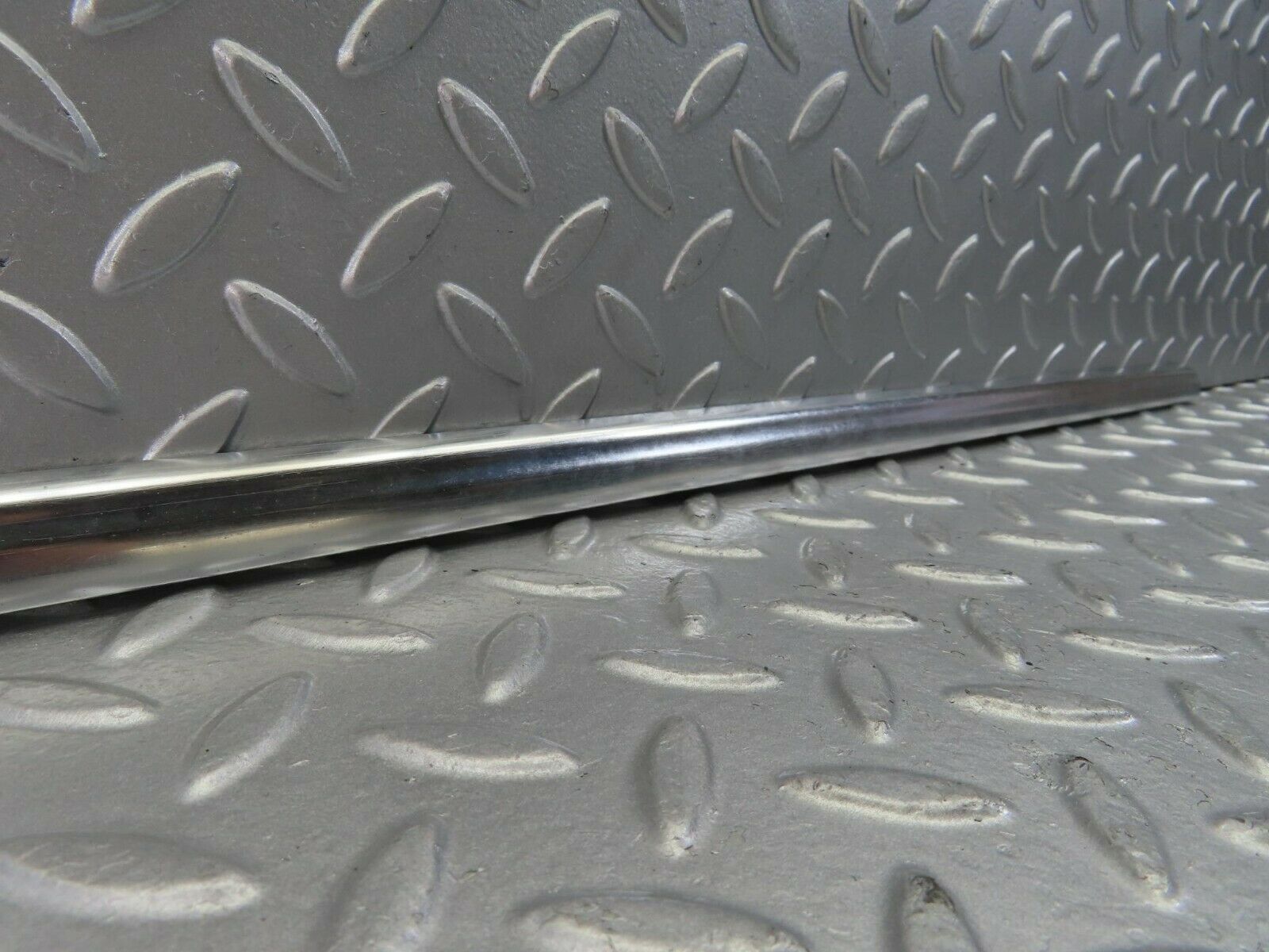 10818 Mercedes-Benz W123 230E Rear Right Door Chrome Moulding Trim