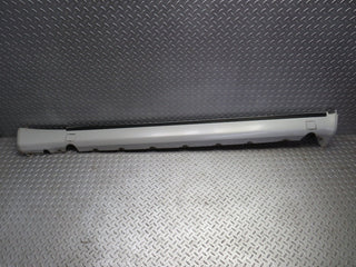 30252 Mercedes-Benz W124 230E Side Skirt Left Side 1246902340