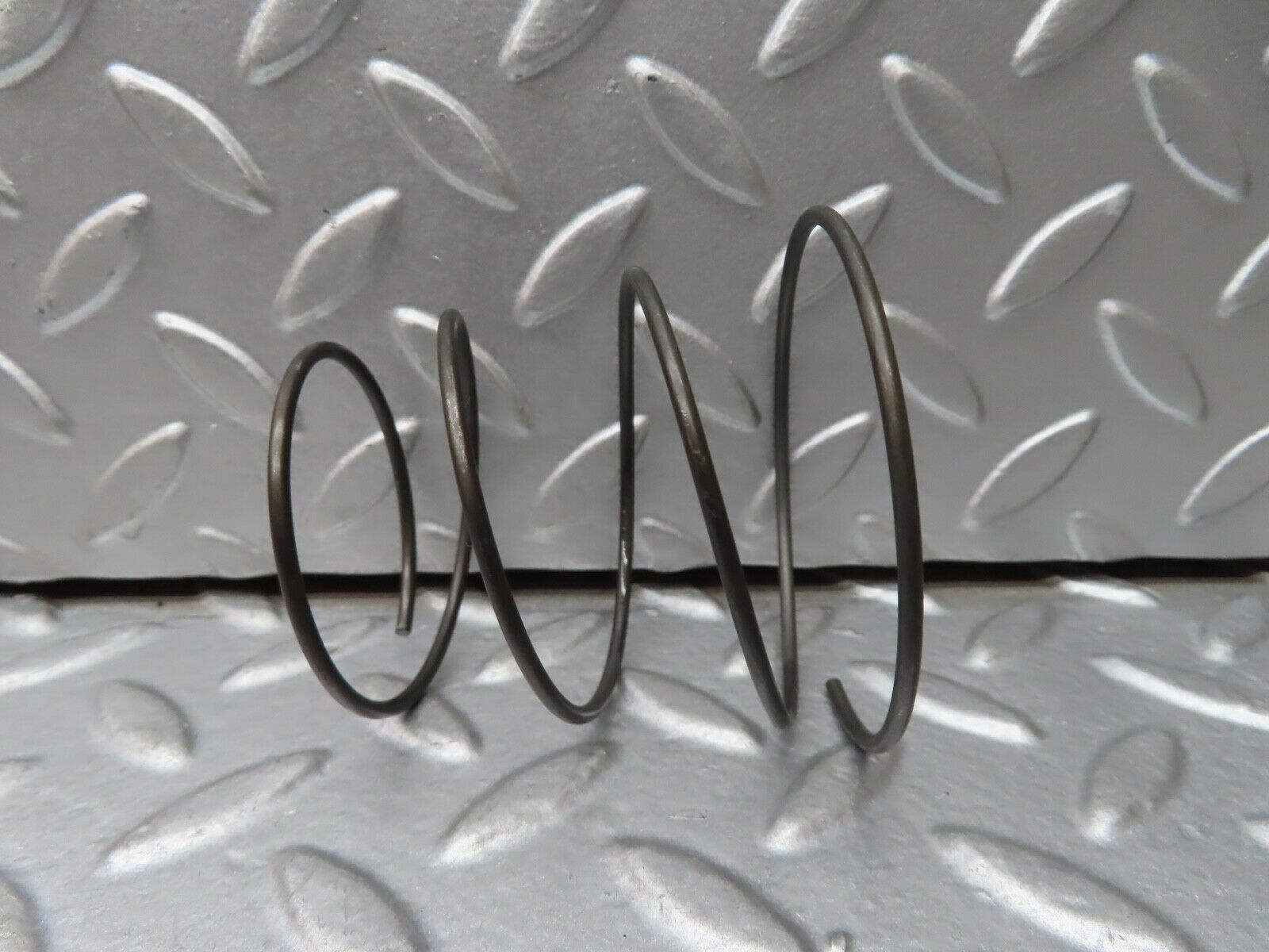19765 Mercedes-Benz W123 722.122 Automatic Gearbox Pistons Spring Set