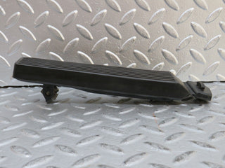 W123 Wagon accelerator pedal with rubber used OEM