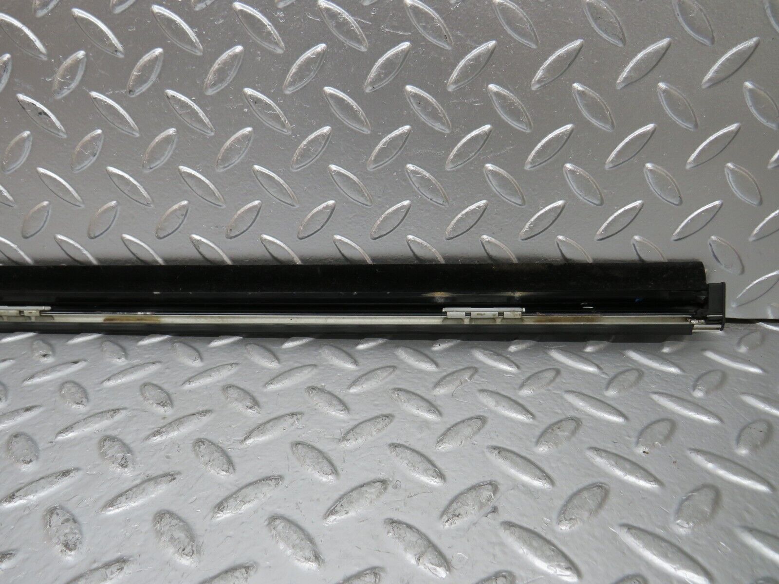 24887 Mercedes-Benz W140 S320 Front Right Door Chrome Moulding Trim