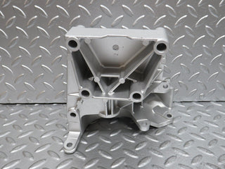 29419 Mercedes-Benz W124 230E Power Steering Pump Bracket 1022361030