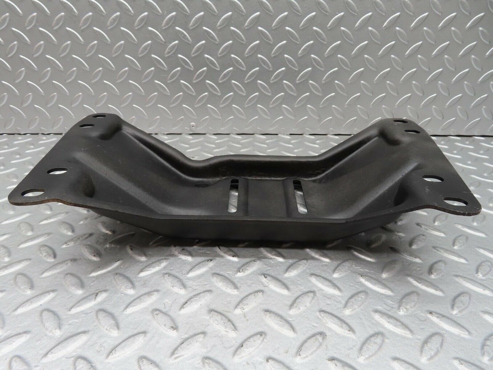 14239 Mercedes-Benz W116 350SE Gearbox Mount Bracket