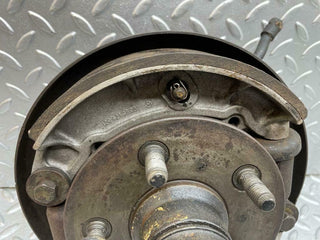 W120 Ponton complete wheel hub left used OEM
