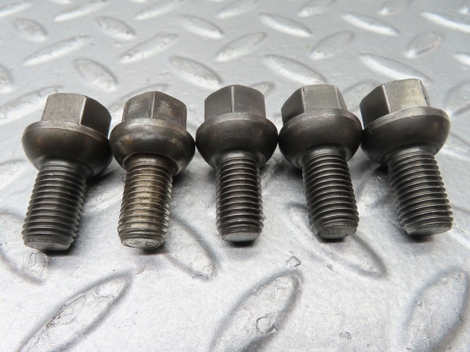 20534 Mercedes-Benz 5x Alloy Wheel Lug Bolt M12x1.5