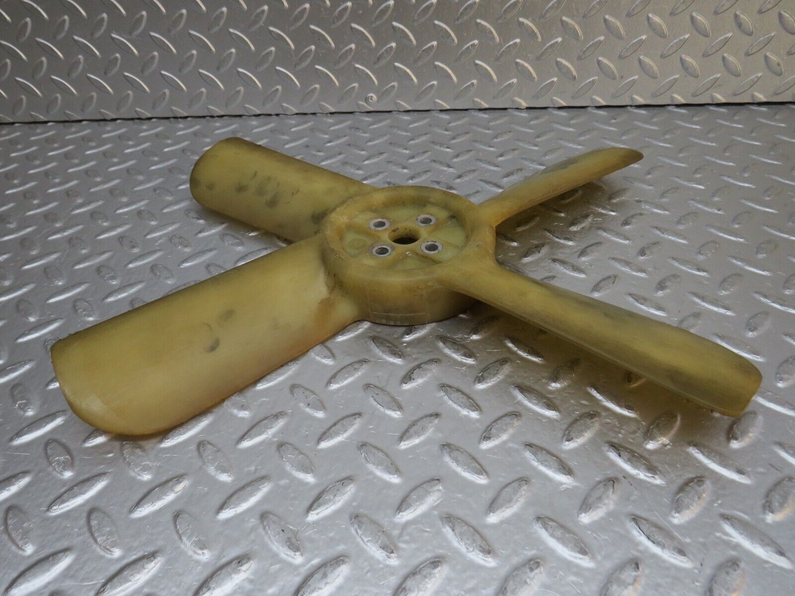 0329 Mercedes-Benz W120 Ponton Engine Cooling Fan 1082050906