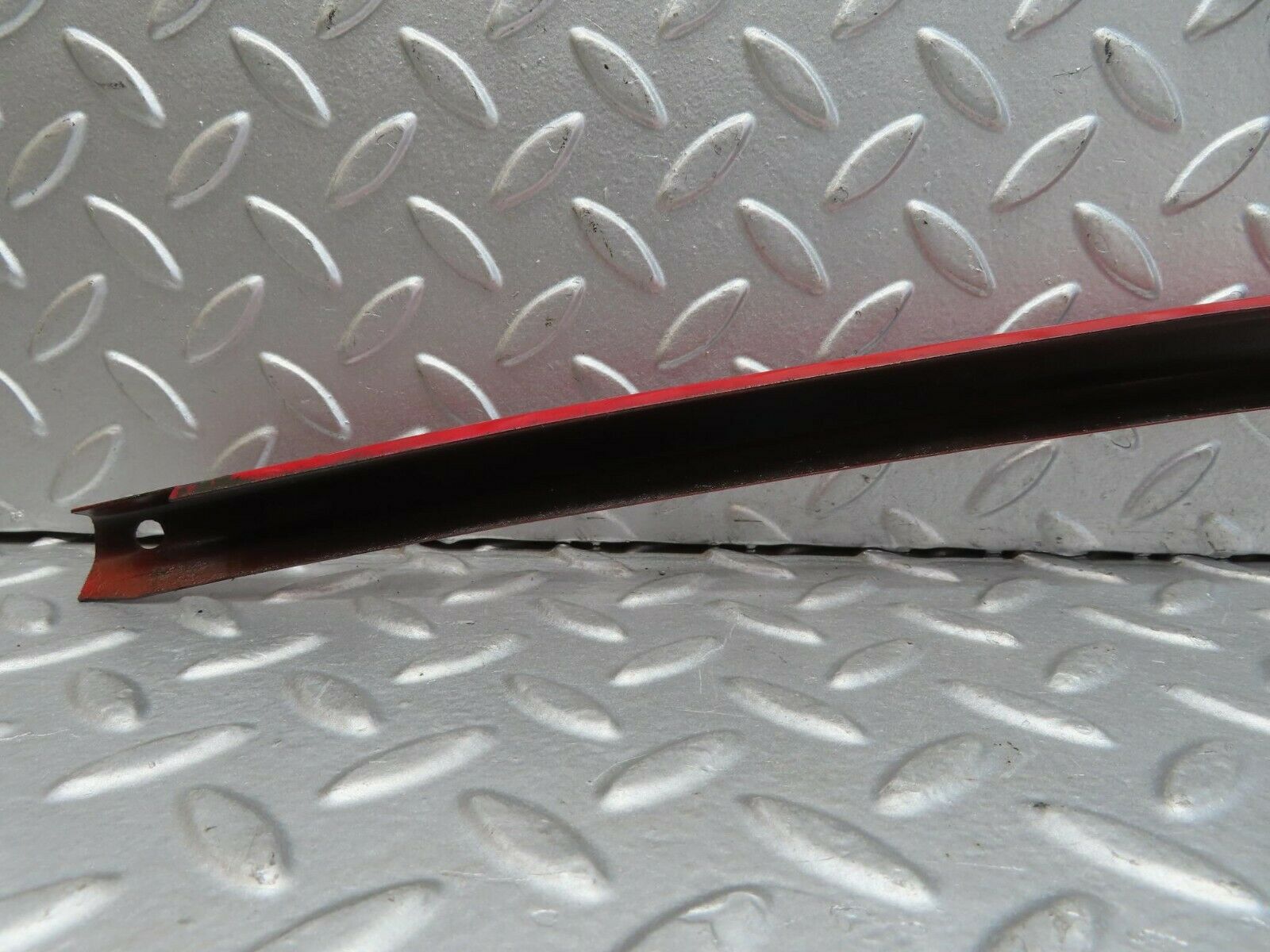 15784 Mercedes-Benz R107 450SL Front Fender Wing Cross Bar