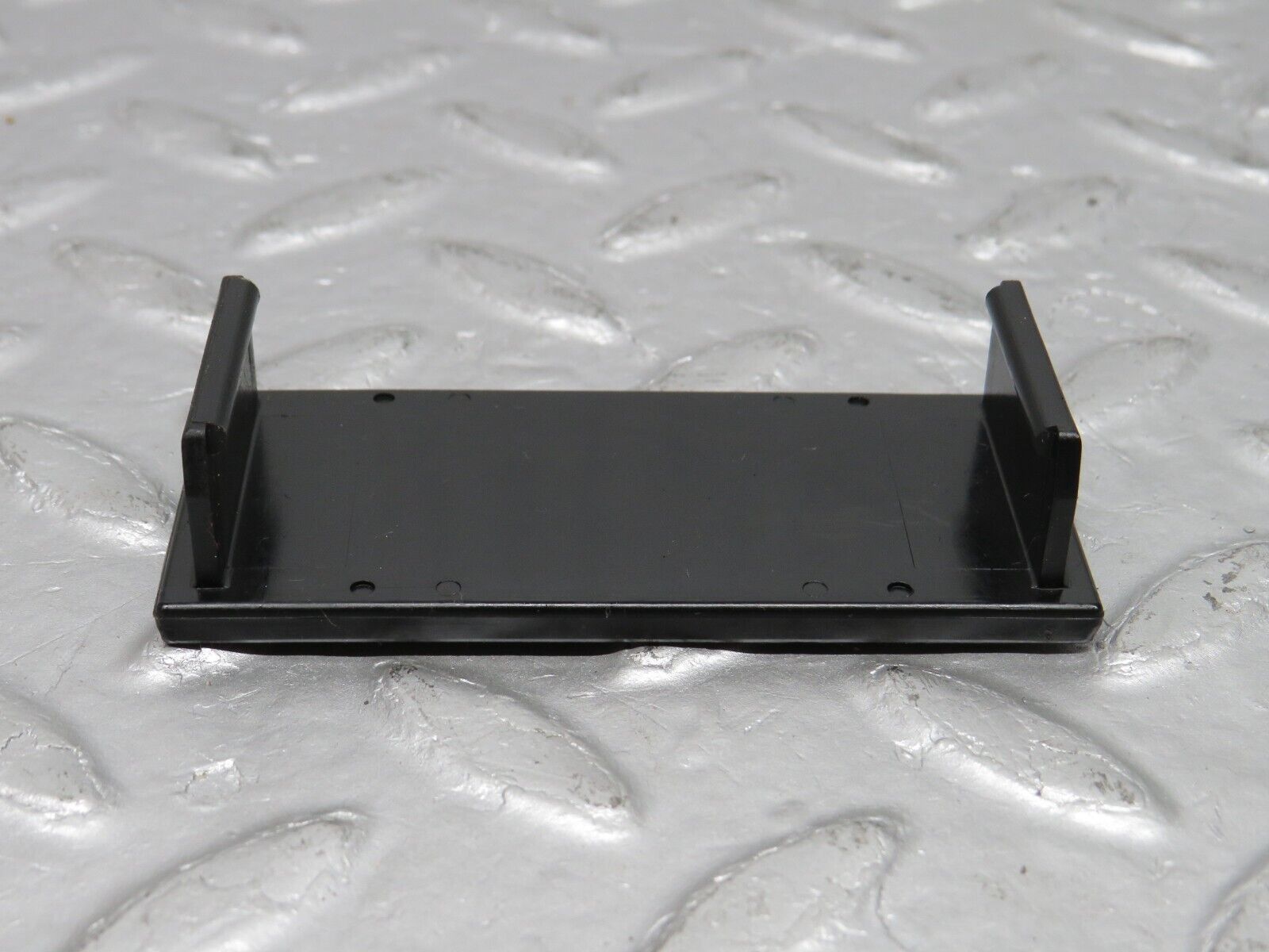 38670 Mercedes-Benz W201 190E 2.6L Heater Blower Cover 2015450046