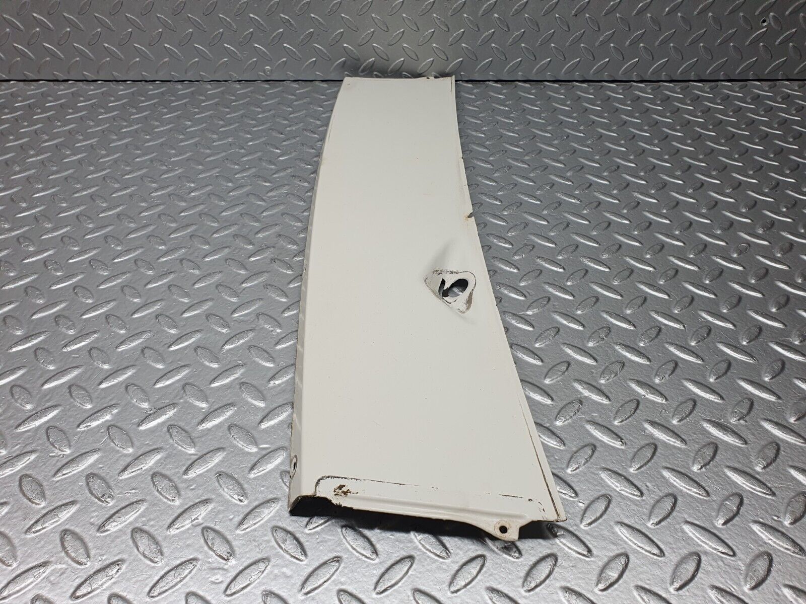 40708 Mercedes-Benz W123 300D Wiper Motor Assembly Cover Access Panel