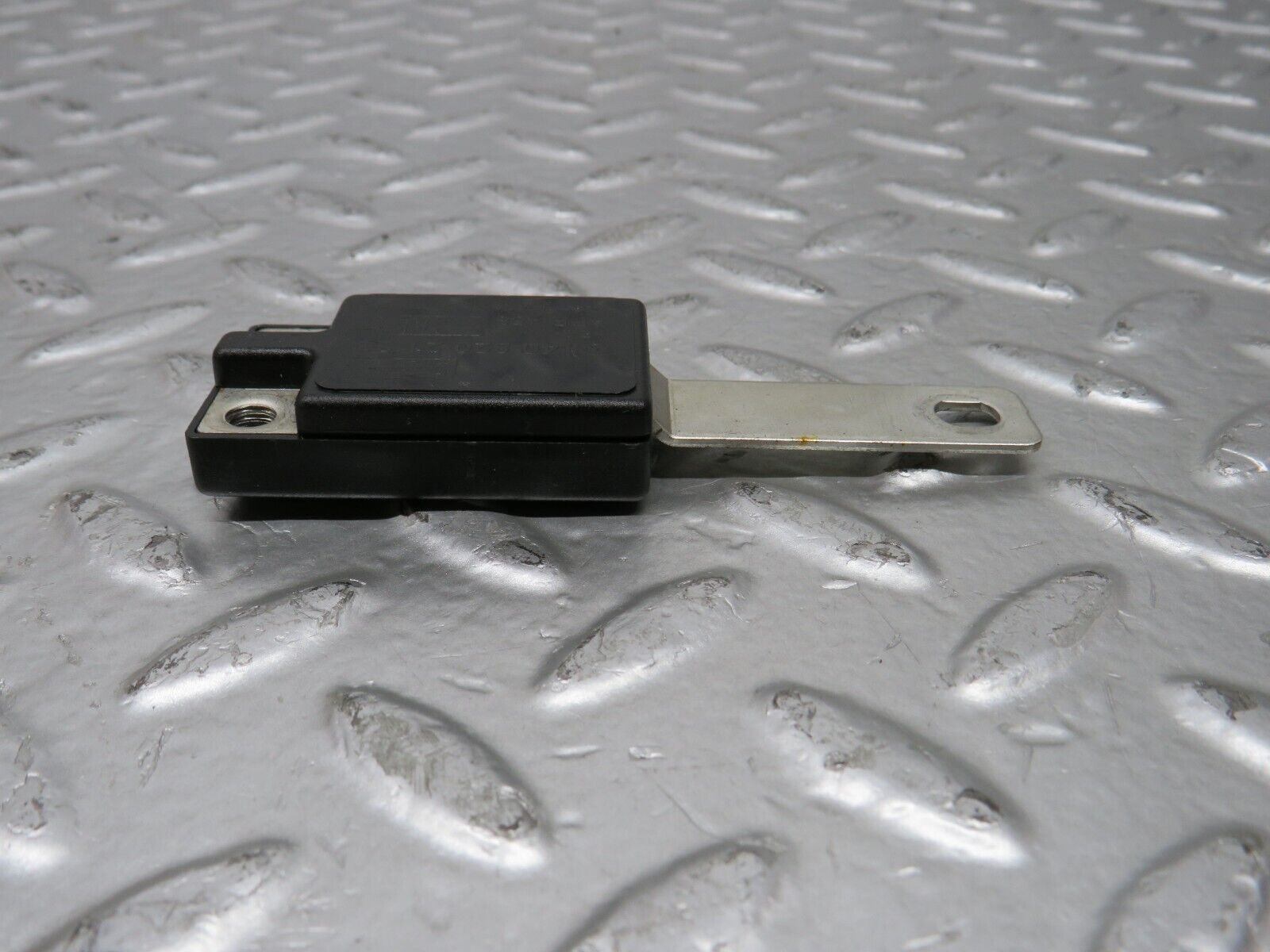 24898 Mercedes-Benz W140 S320 Radio Antenne Amplifier 1408202189