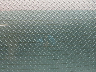 10675 Mercedes-Benz W123 230E Rear Heated Windscreen Glass