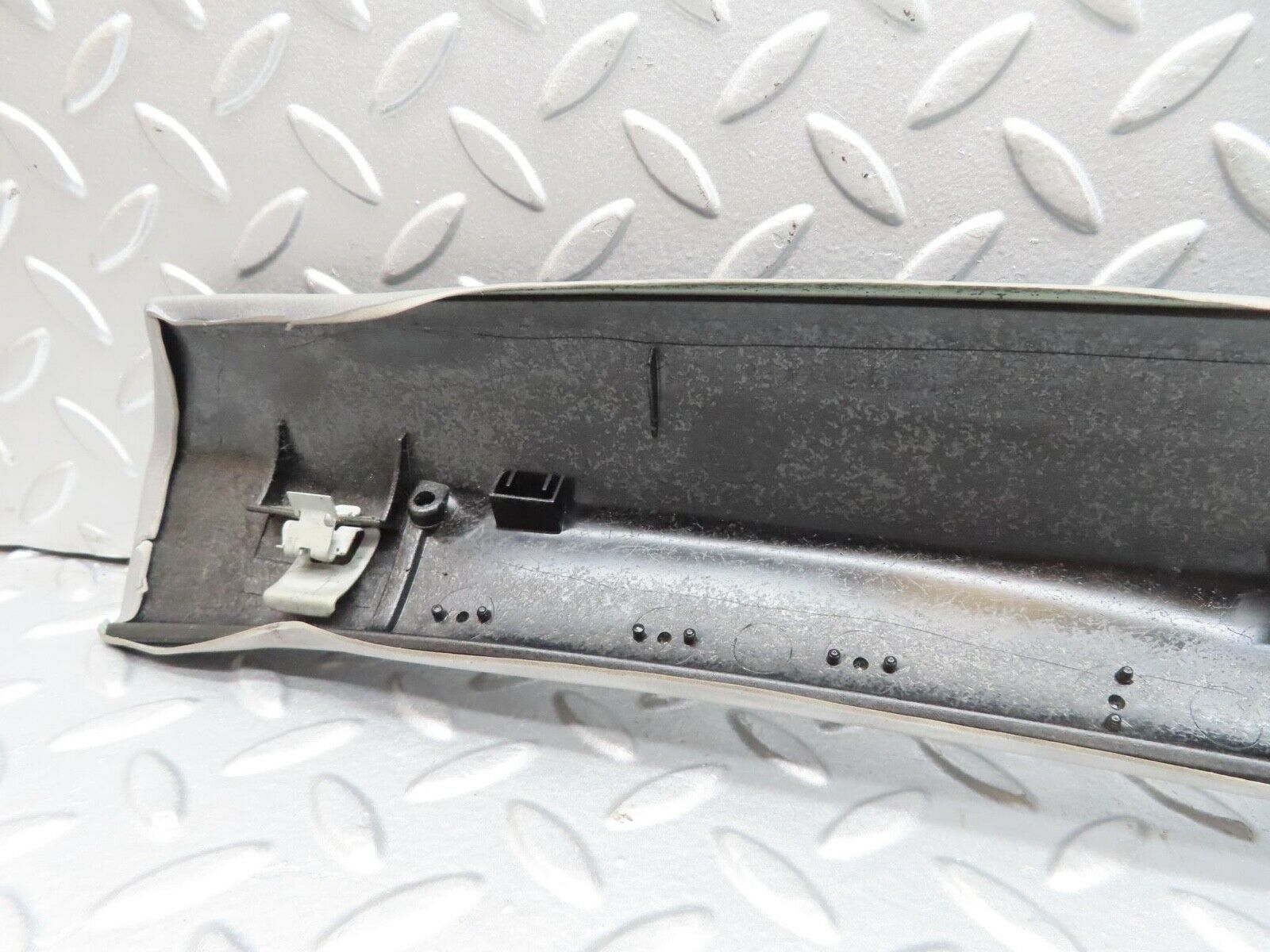 14902 Mercedes-Benz W140 S320 A Pillar Cover Right Side 1406920289