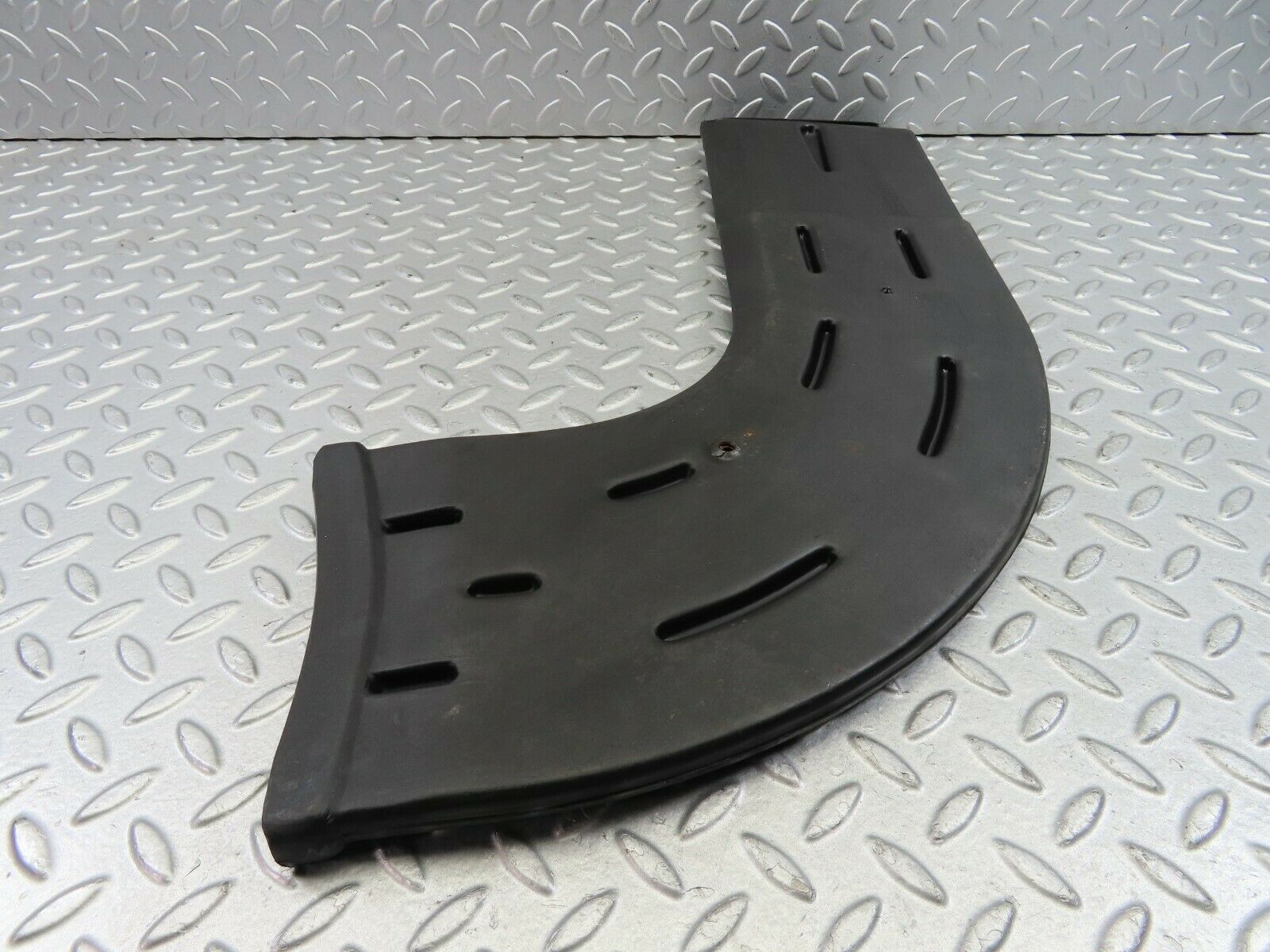 9631 Mercedes-Benz C123 280CE Coupe Heating Air Duct Right Side 1238311046