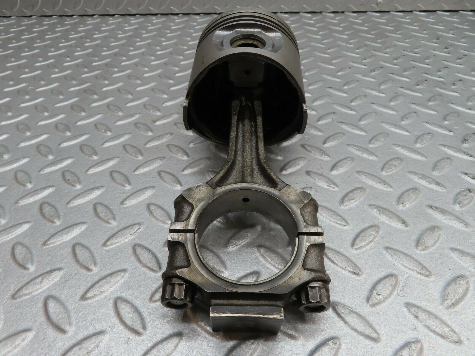 16569 Mercedes-Benz C107 350SLC Coupe Piston With Connecting Rod 92 mm