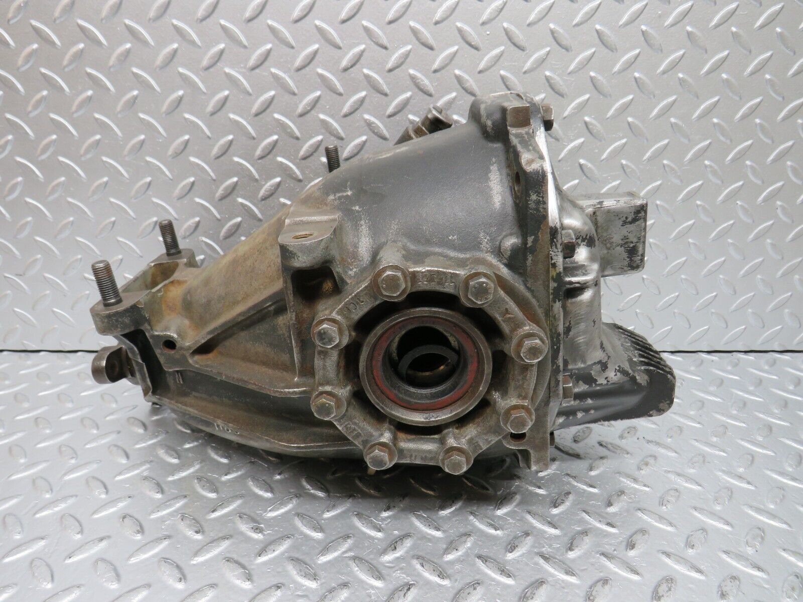 33022 Mercedes-Benz C107 R107 350 V8 Rear Differential Ratio 3.46 1163510401