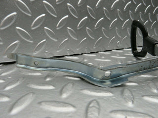 S123 Wagon front right height adjusting handle used OEM