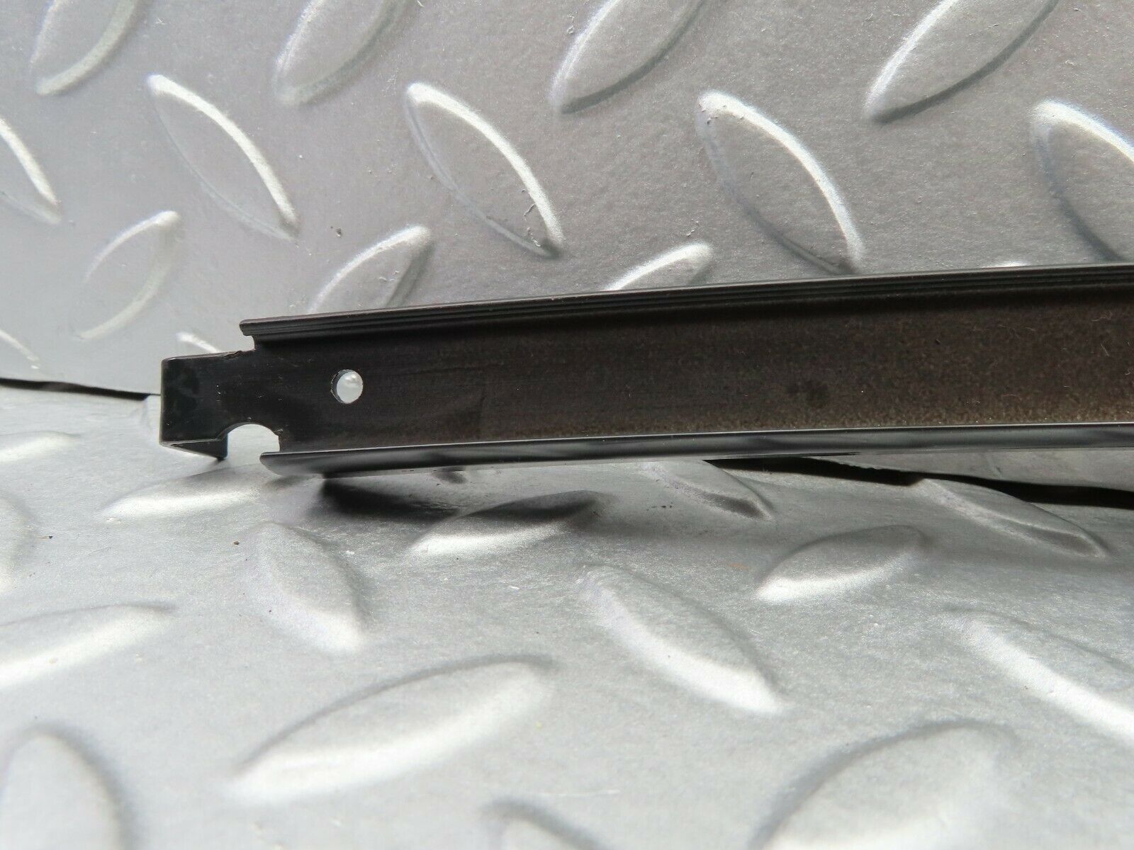 6606 Mercedes-Benz S124 E220 Wagon Window Channel Rear Right