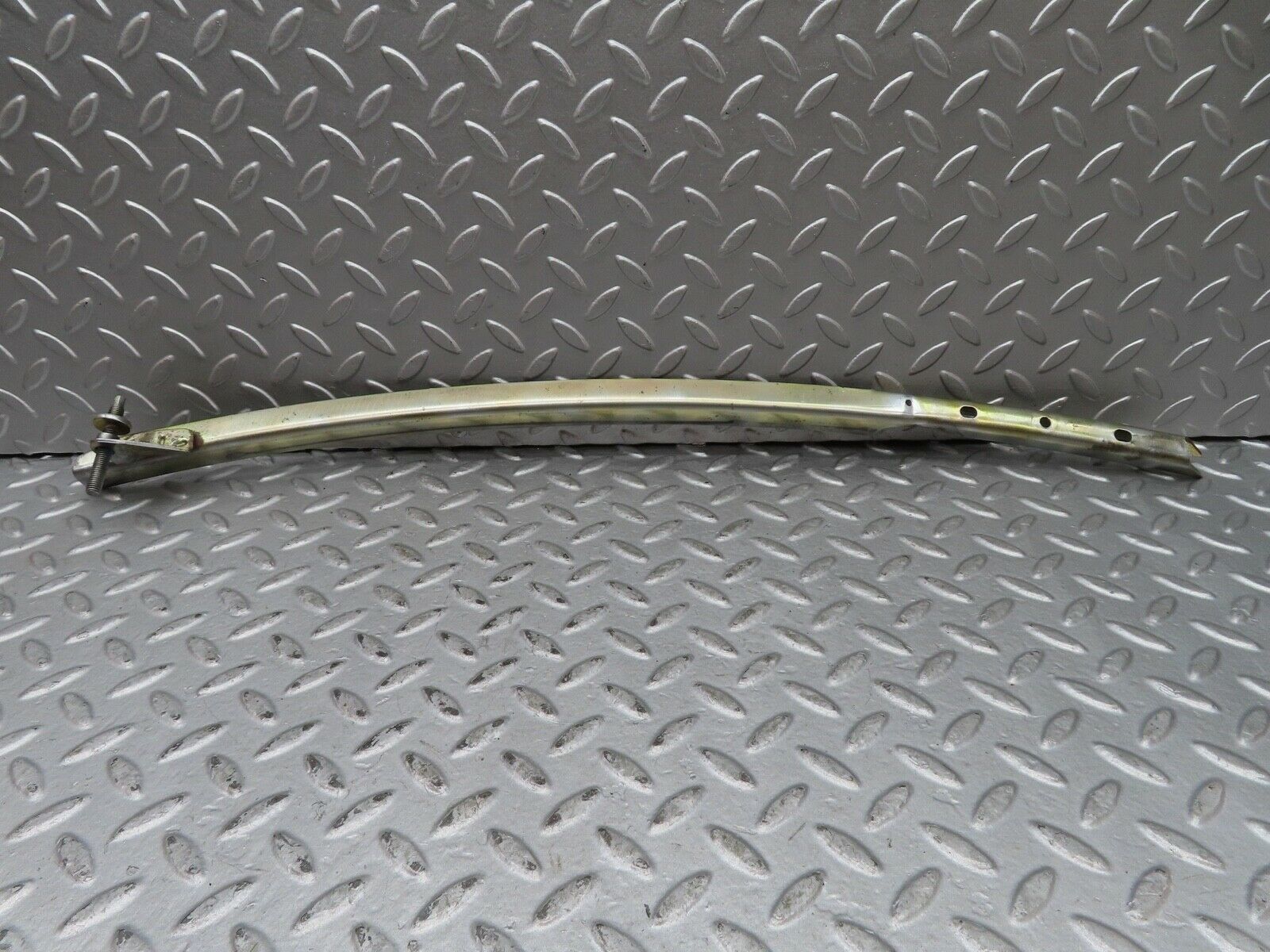 17157 Mercedes-Benz R129 300SL Coupe Right Door Front Window Channel