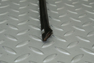 W116 glass seal trim rubber rear right used OEM
