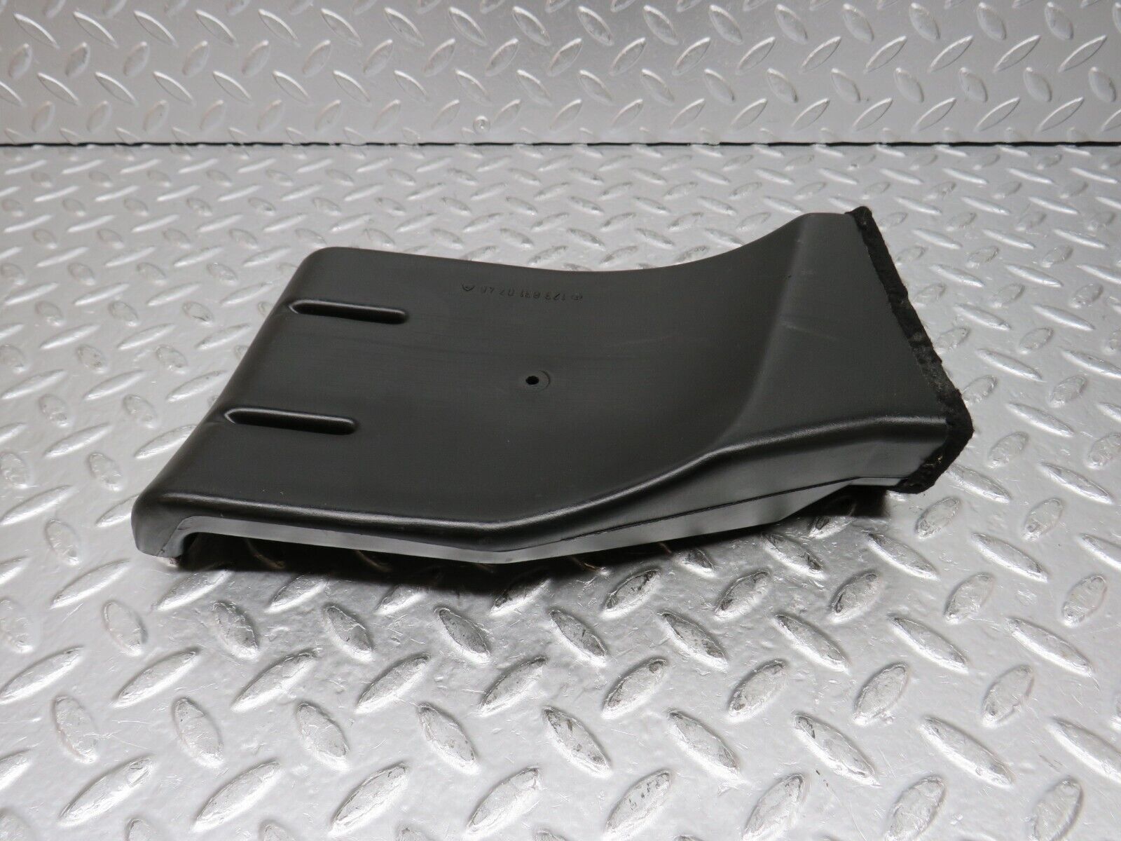 0486 Mercedes-Benz W123 230E Air Duct Heater Ventilation Right 1238310746