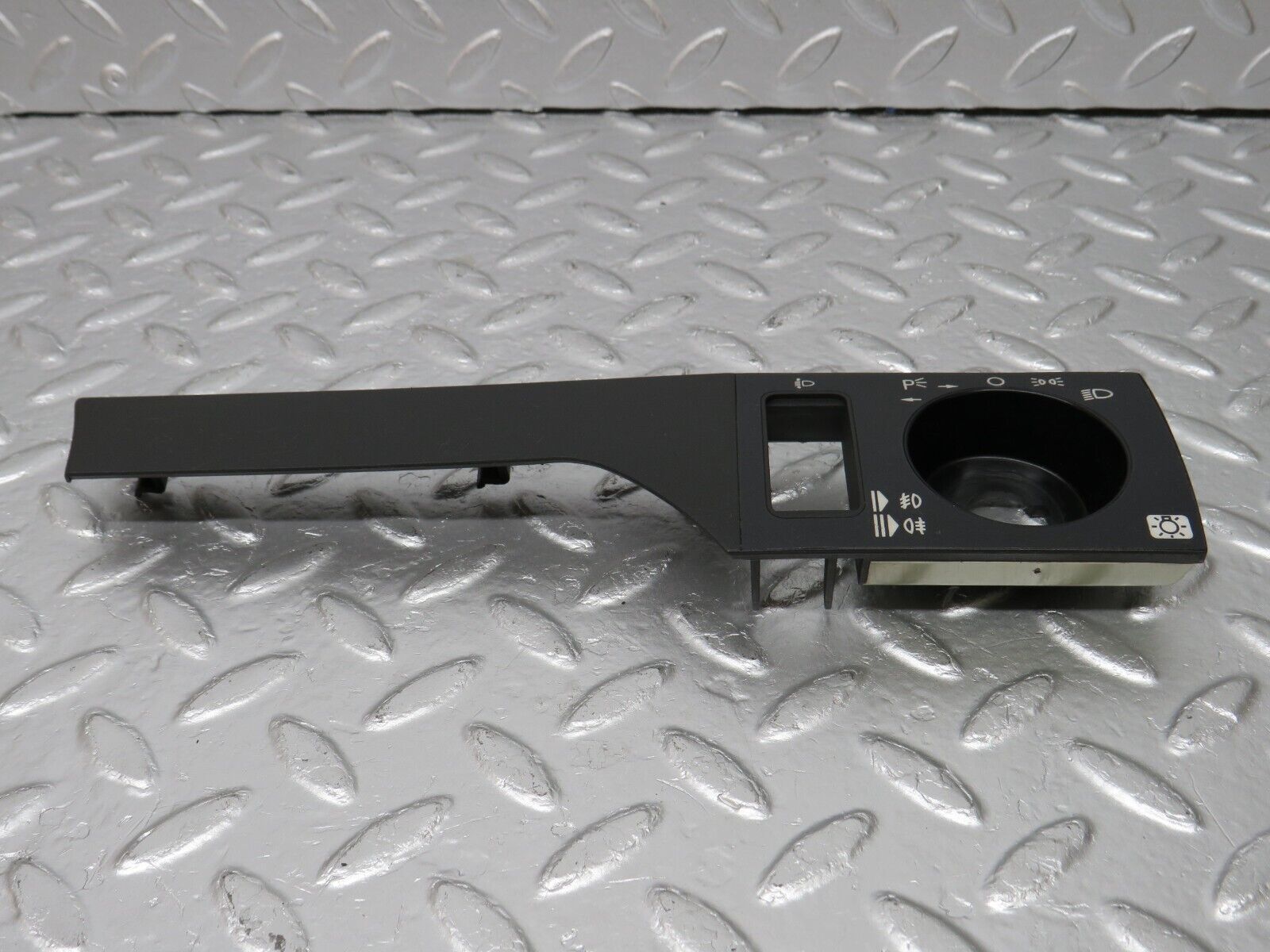 34087 Mercedes-Benz W124 260E Headlight Switch Surround Cover