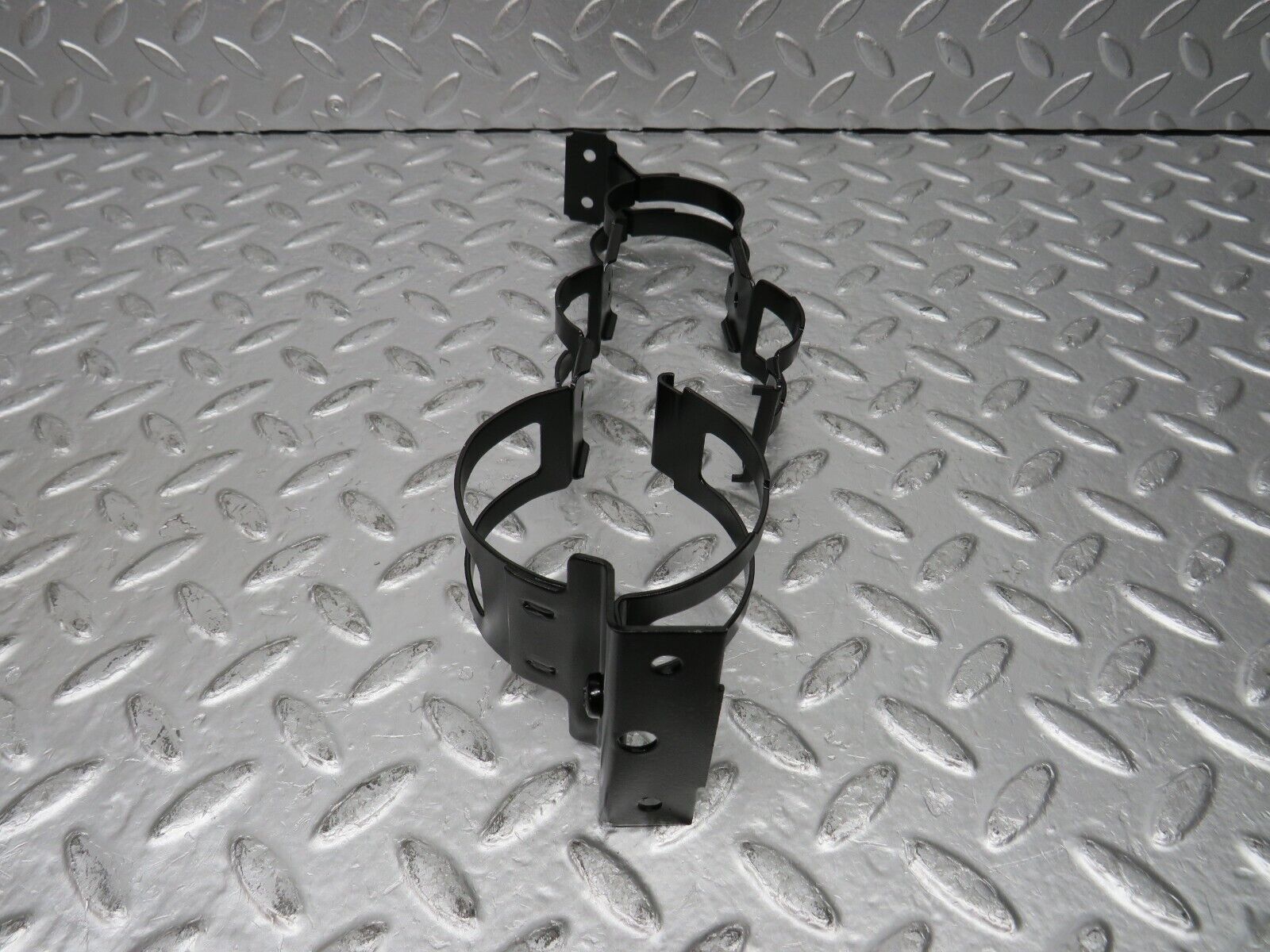 30862 Mercedes-Benz W201 190E 2.0L Fuel Pump Fuel Filter Bracket Holder