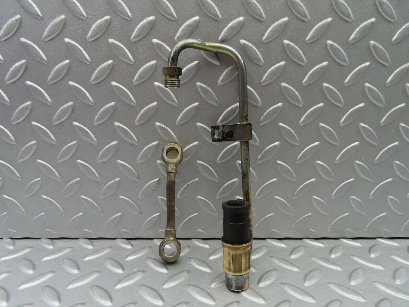 6779 Mercedes-Benz S124 E220 Wagon Fuel Hose Pipe
