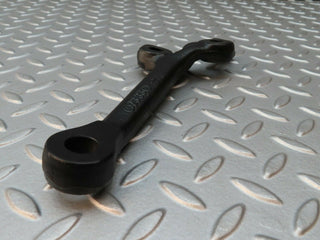 4051 Mercedes-Benz S123 200T Wagon Steering Arm