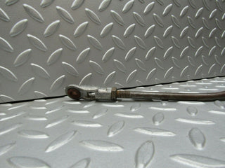 W115 manual gear shift linkage 1-2 used OEM