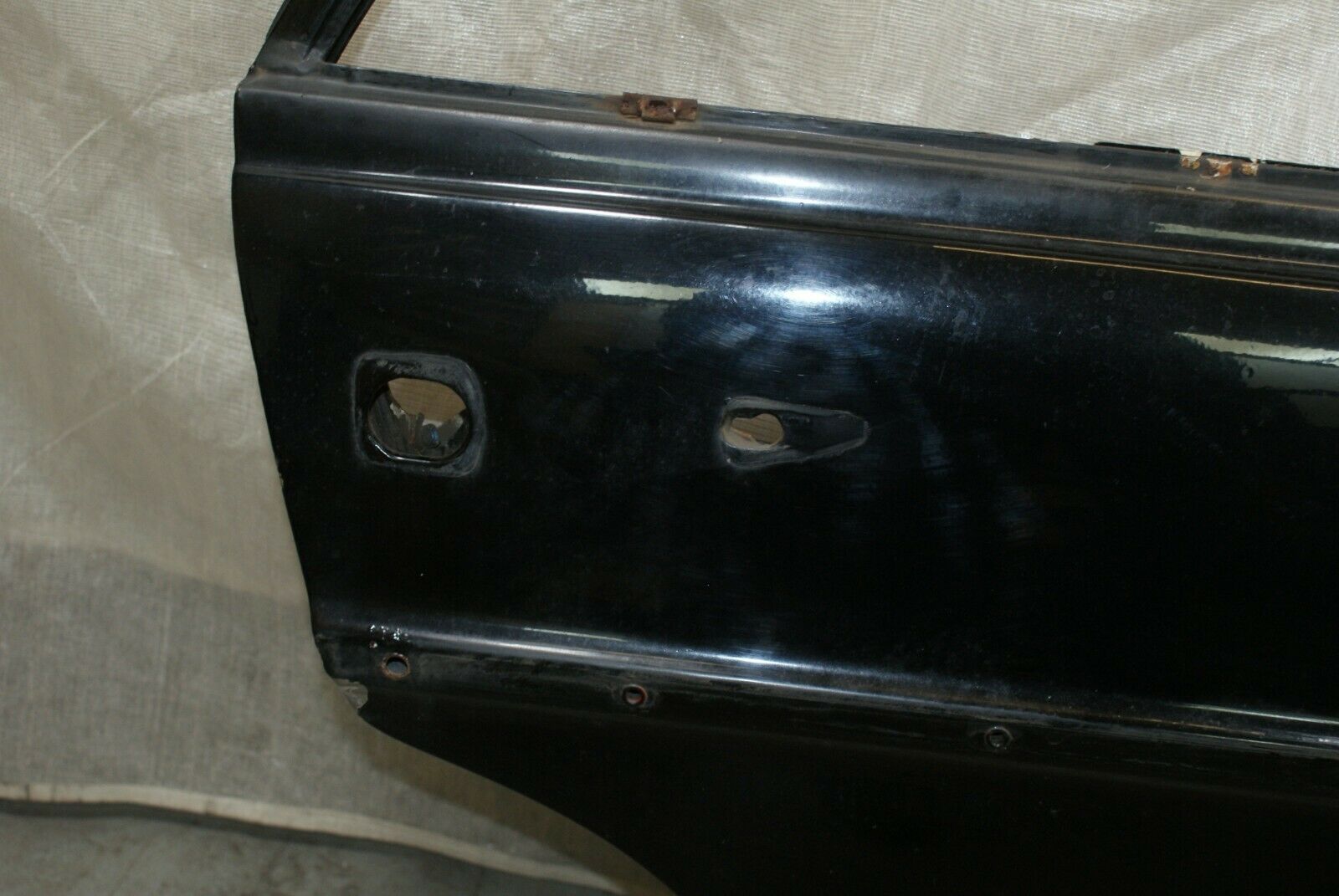 3240 Mercedes-Benz W115 220D Rear Right Door