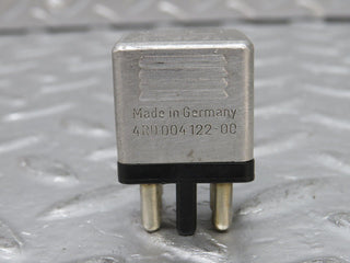 W124 Wagon multi purpose relay used OEM