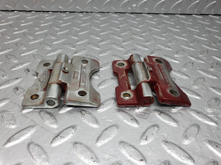 40949 Mercedes-Benz W126 300SE Door Hinge Pair Right 1237200037