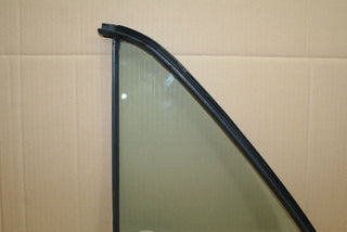 2271 Mercedes-Benz W123 280E Rear Right Quarter Glass