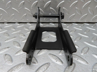 17797 Mercedes-Benz W116 450SEL Alternator Generator Bracket