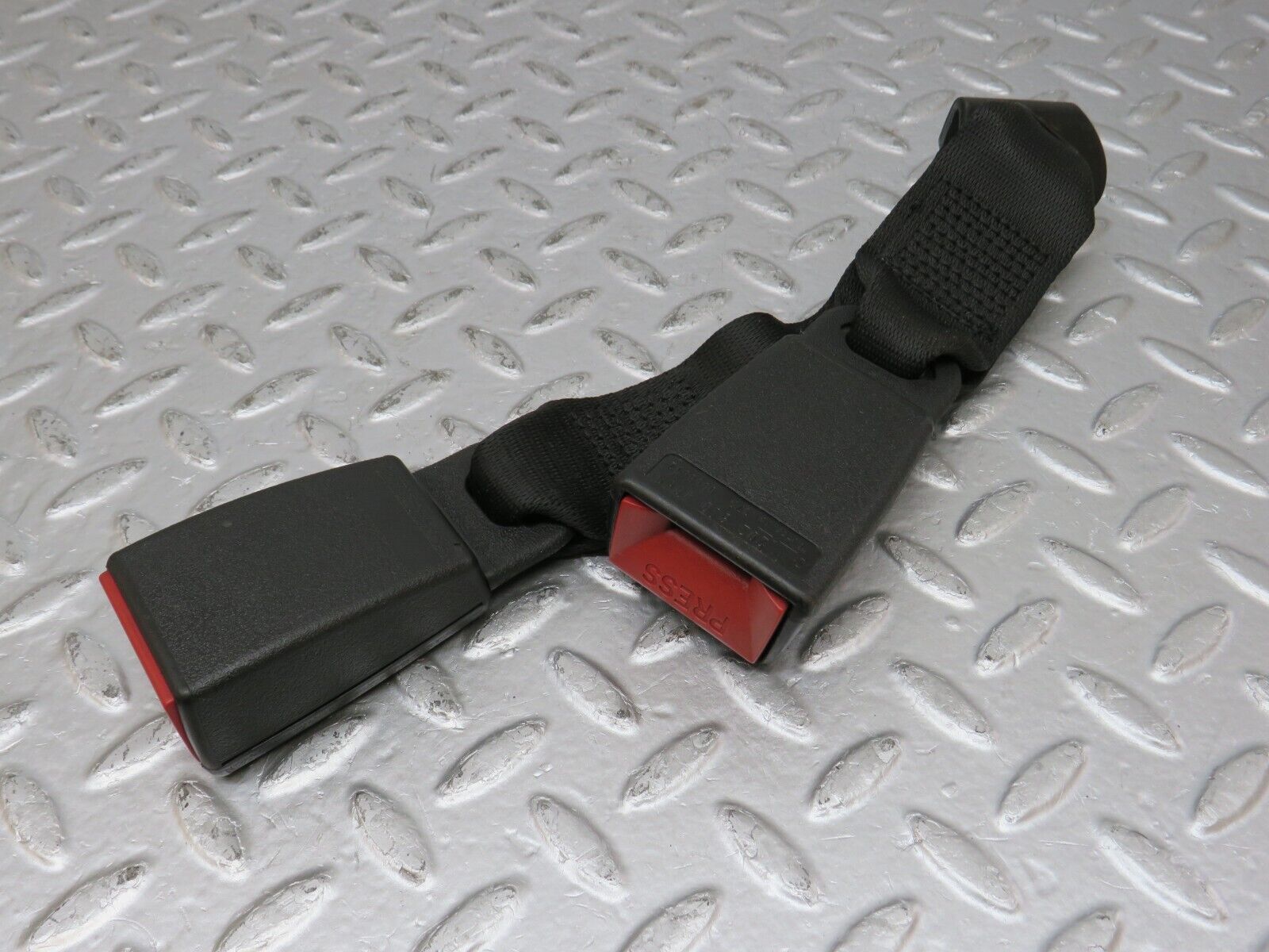 33526 Mercedes-Benz W202 C180 Rear Seat Belt Set With Buckles 2028607585