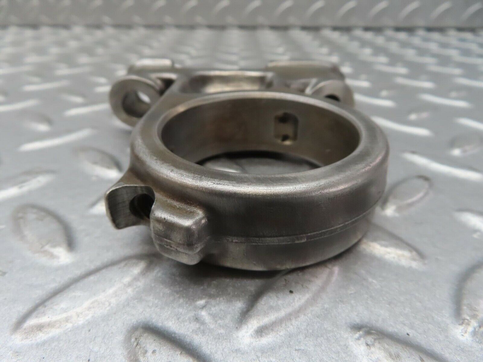 13349 Mercedes-Benz C107 350SLC Coupe Camshaft Tower Bearing 1160512112