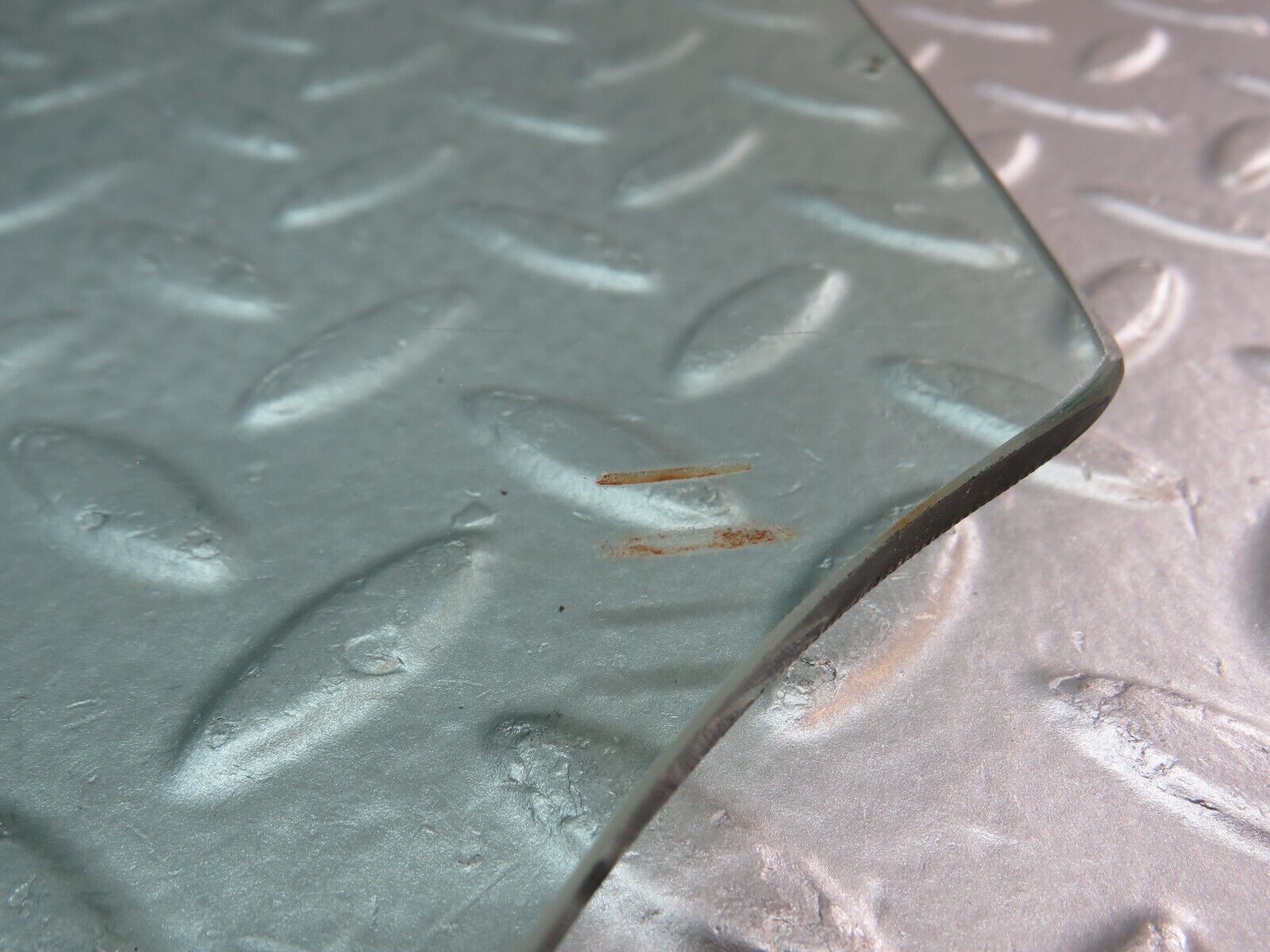 37512 Mercedes-Benz W109 300SEL Rear Right Door Window Glass