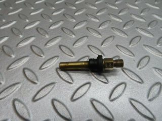 R129 SL fuel injector used OEM