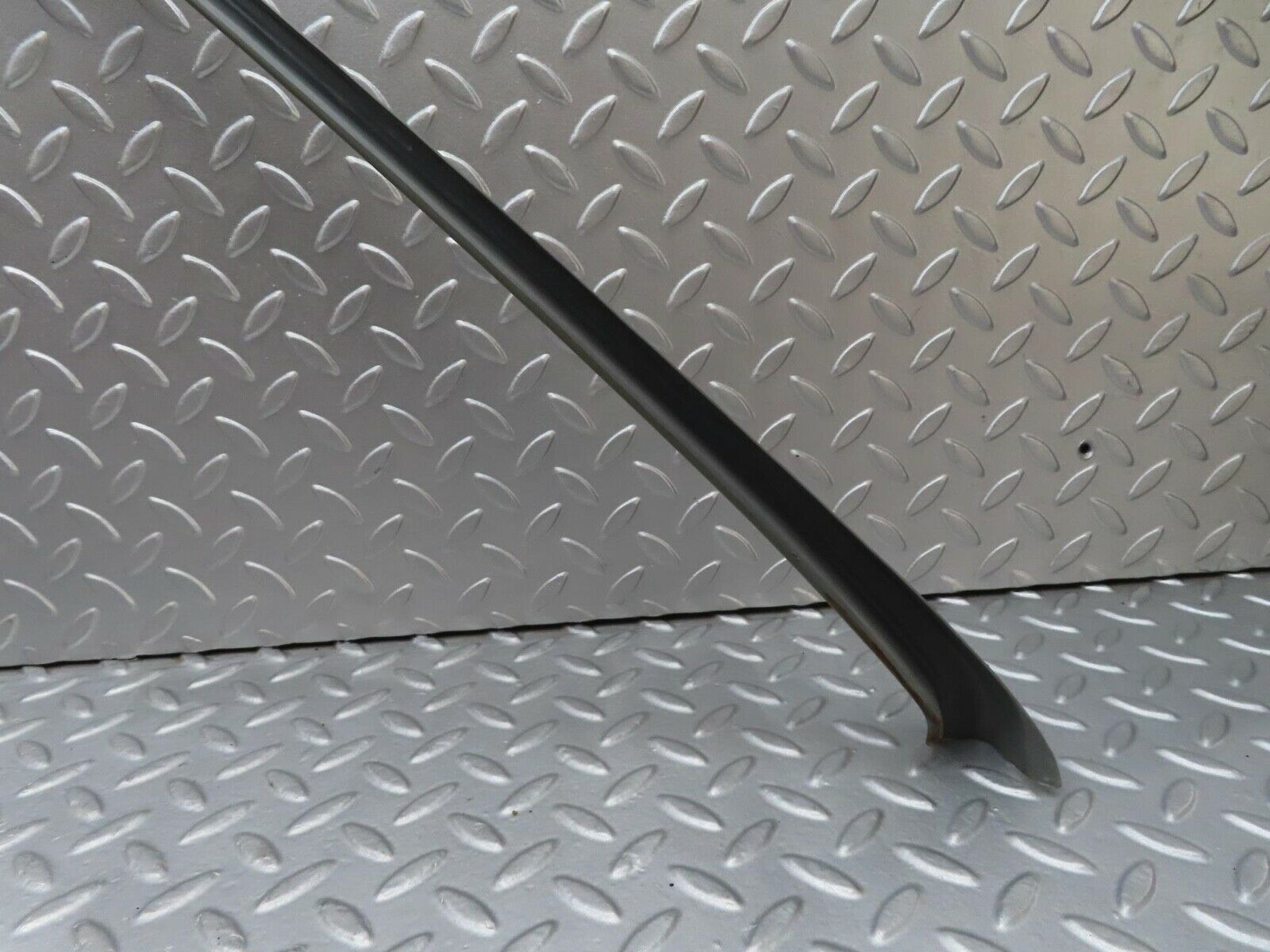 16377 Mercedes-Benz W124 260E Rear Left Door Window Frame Trim Cover