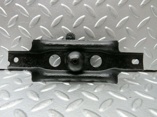 22916 Mercedes-Benz C107 450SLC Coupe Exhaust Bracket