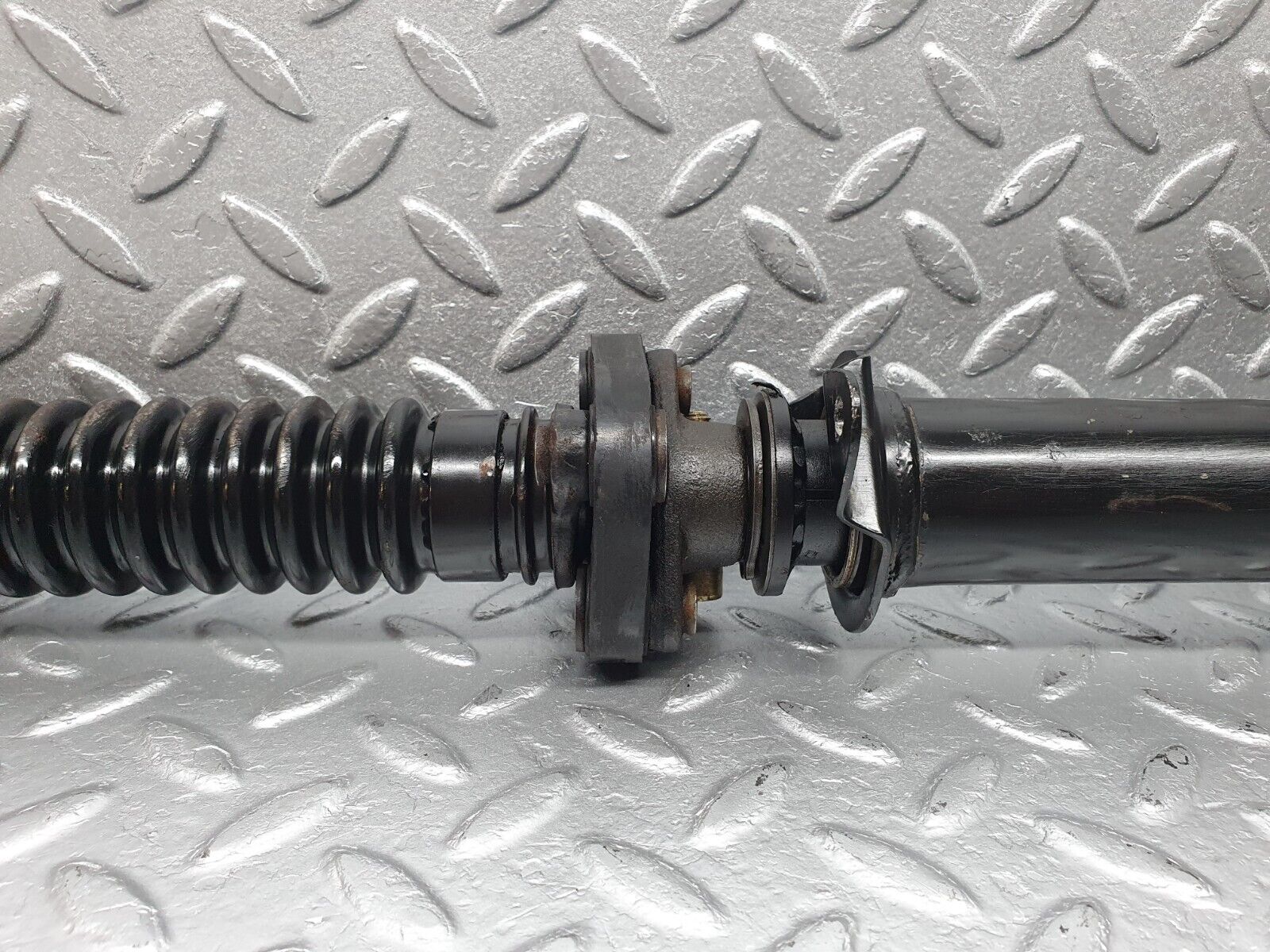 40709 Mercedes-Benz W123 300D Steering Column
