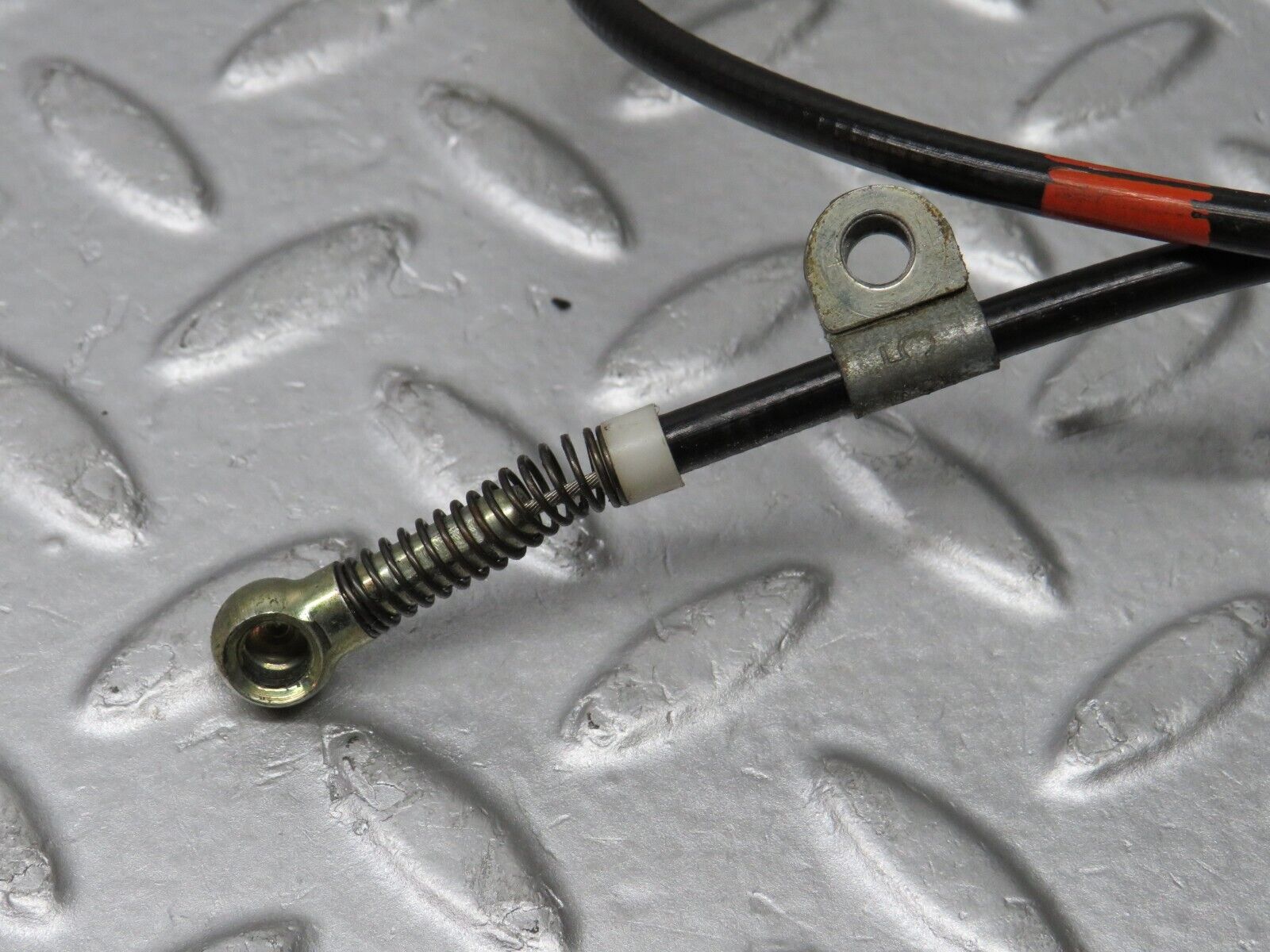 38996 Mercedes-Benz W201 190E 2.6L Gearbox Cable 2012670164