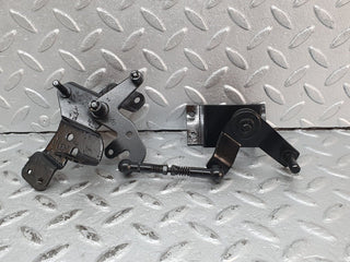 41240 Mercedes-Benz W126 300SE Throttle Linkage
