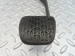 W115 clutch pedal with rubber used OEM