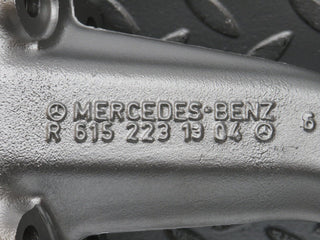 0880 Mercedes-Benz W123 240D Engine Mount Bracket Left Side 6152231304