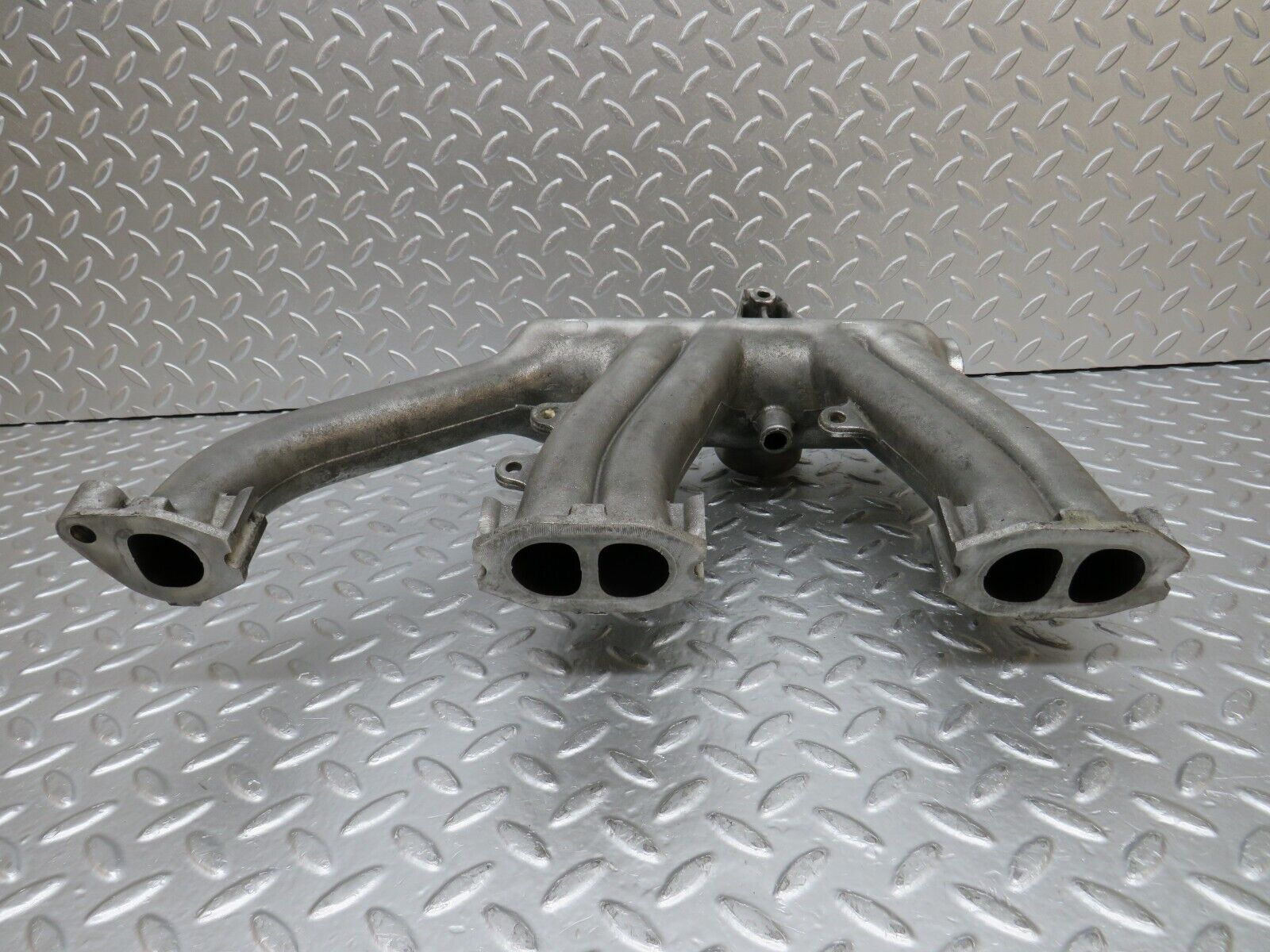 0229 Mercedes-Benz W123 300D Intake Manifold 6171410701