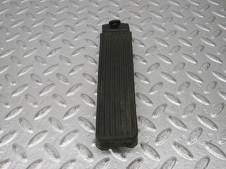 W123 accelerator pedal with rubber used OEM