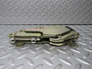 R129 SL roof lock right side used OEM